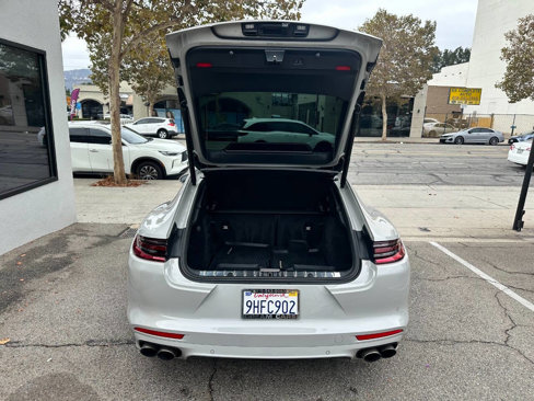 Used 2018 Porsche Panamera Turbo image 49