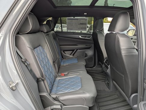 New 2026 Volkswagen Atlas Cross Sport SEL Premium R-Line image 34