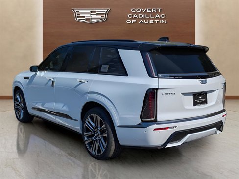 New 2026 Cadillac Vistiq Platinum w/ LPO, Floor Liner Package image 5