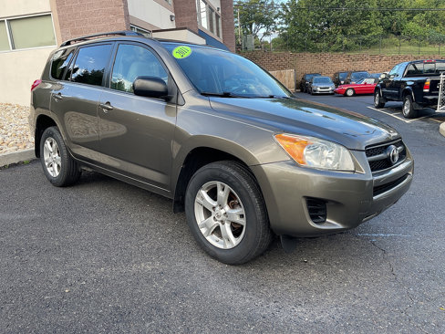 Used 2011 Toyota RAV4 4WD image 2