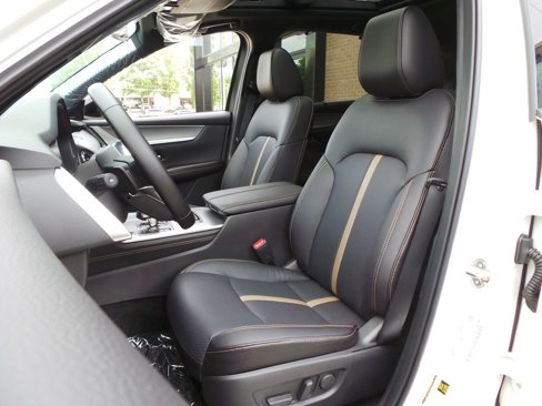 New 2025 MAZDA CX-70 Plug-In Hybrid w/ Premium Plus image 8