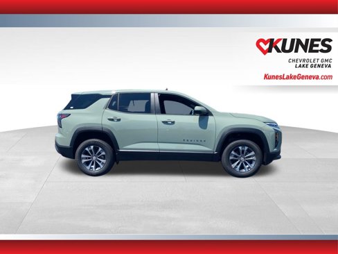 New 2026 Chevrolet Equinox LT image 3