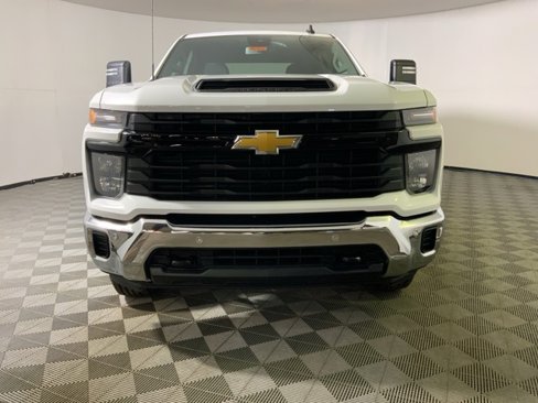 New 2025 Chevrolet Silverado 2500 W/T image 2