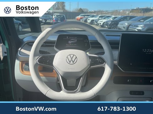 New 2025 Volkswagen ID. Buzz 1st Edition image 10