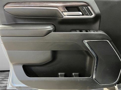 Used 2024 Chevrolet Silverado 3500 LTZ image 23