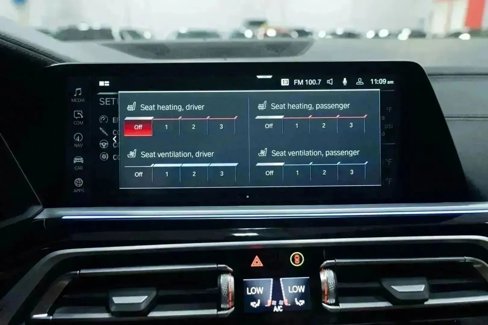 Used 2022 BMW X5 M w/ Competition Package 2 image 48