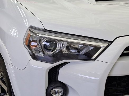 Certified 2024 Toyota 4Runner TRD Off-Road Premium image 28