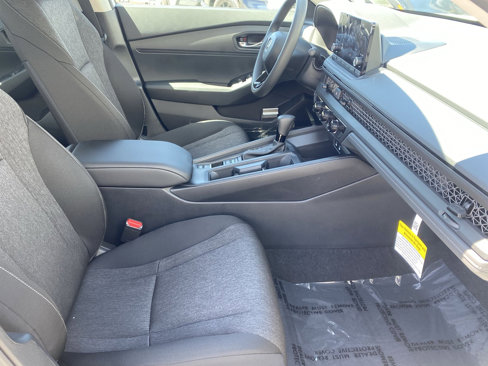 New 2025 Honda Accord LX image 9