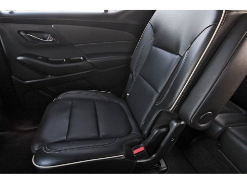 Used 2023 Chevrolet Traverse Premier image 14