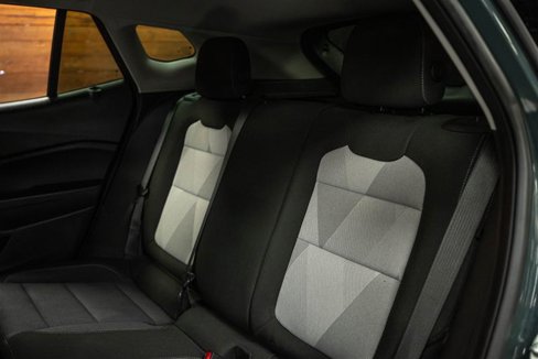 Used 2025 Chevrolet Trax LS image 11