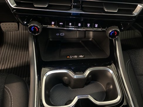 New 2026 Chevrolet Traverse LT w/ LPO, Floor Liner Package image 22
