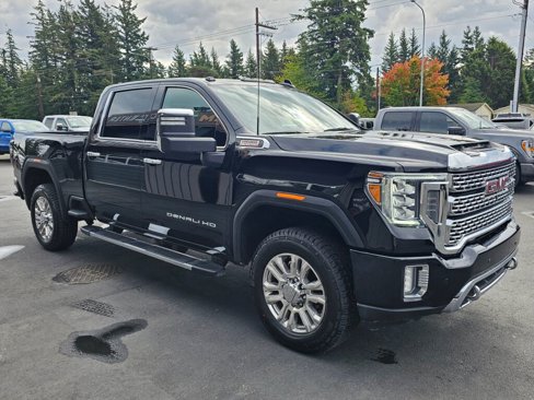 Used 2023 GMC Sierra 2500 Denali w/ Denali Ultimate Package image 3