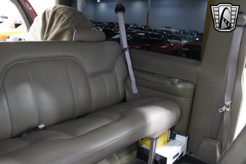 Used 1998 Chevrolet Tahoe 4WD 2-Door w/ Preferred Equipment Group 2 image 19