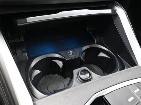 Certified 2024 BMW i4 eDrive35 w/ M Sport Package image 25