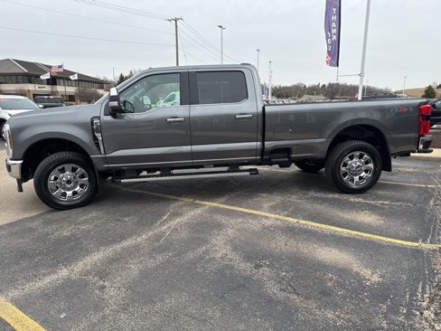 New 2025 Ford F350 Lariat w/ Chrome Package image 5