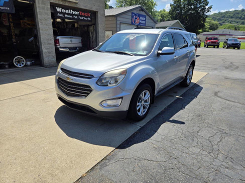 Used 2017 Chevrolet Equinox LT w/ Convenience Package image 3