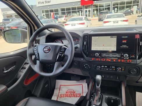 New 2025 Nissan Frontier PRO-4X w/ Pro Premium Package image 16