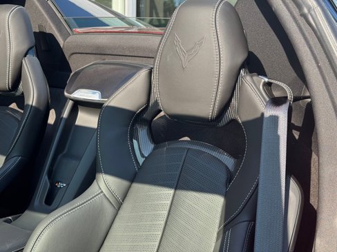Used 2025 Chevrolet Corvette E-Ray w/ Stealth Interior Trim Package image 33