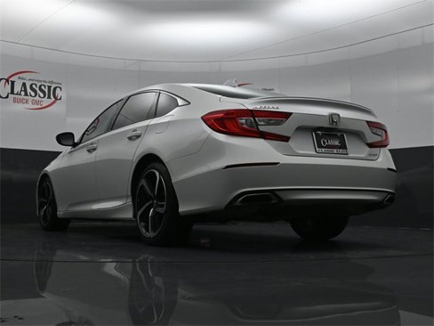 Used 2020 Honda Accord Sport image 28