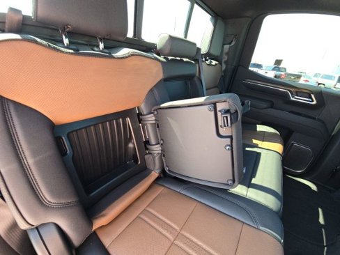 Used 2025 Chevrolet Silverado 1500 High Country image 17