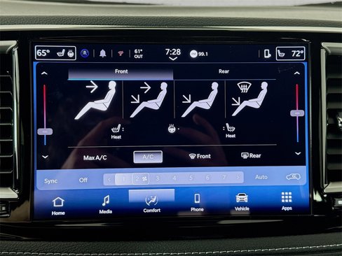 New 2026 Chrysler Pacifica Select image 17