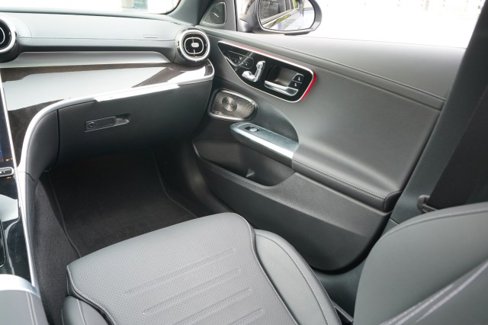 Used 2024 Mercedes-Benz C 300 4MATIC Sedan image 42