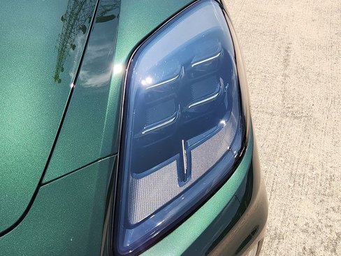 Used 2025 Porsche Panamera image 9