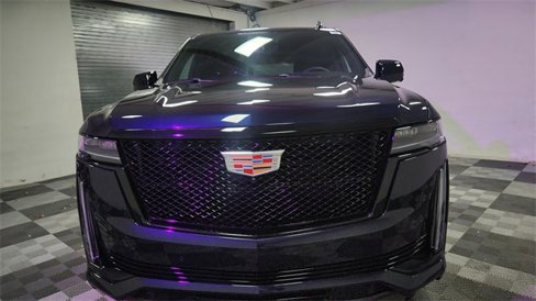 Used 2024 Cadillac Escalade ESV Sport image 3