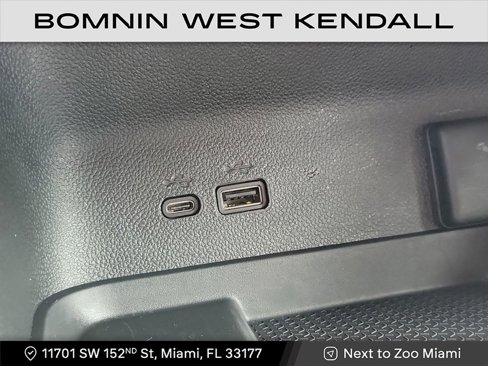 Used 2024 Chevrolet Traverse LT w/ Midnight/Sport Edition image 22