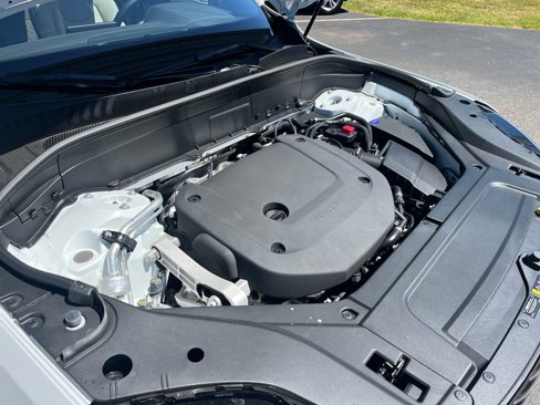 New 2026 Volvo XC90 B6 Plus w/ Protection Package Premier image 27