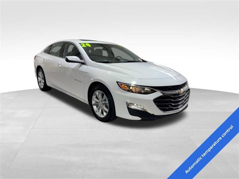 Used 2024 Chevrolet Malibu LT image 3