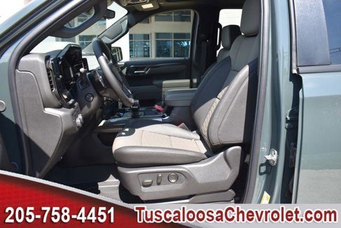 New 2026 Chevrolet Silverado 1500 ZR2 image 15