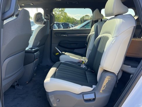New 2026 Kia EV9 GT-Line image 13