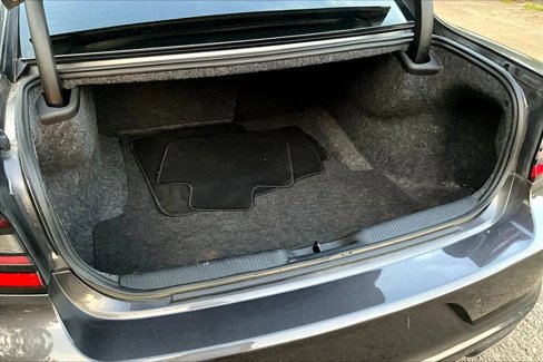 Used 2023 Dodge Charger SXT image 11