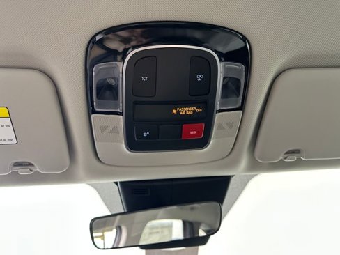 Certified 2025 Hyundai Tucson SE image 53