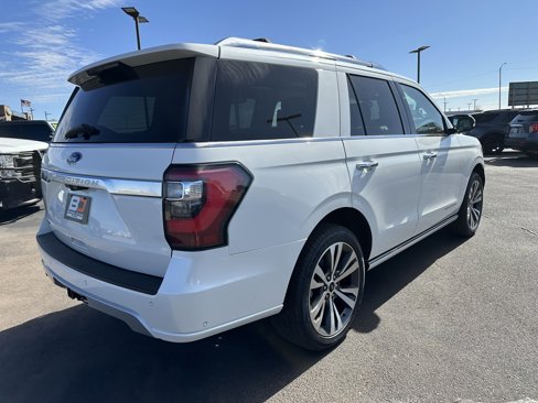 Used 2021 Ford Expedition Platinum image 3