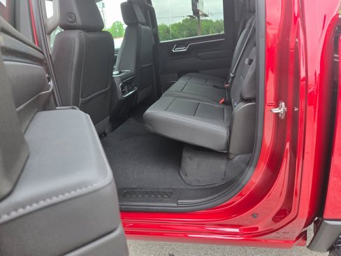 New 2025 GMC Sierra 2500 SLT image 8