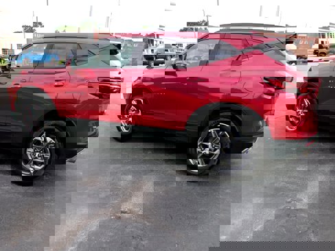 Used 2023 Chevrolet Blazer LT w/ Convenience Package image 2