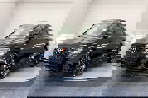 New 2025 Audi A8 L 3.0T image 2