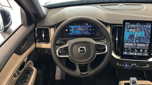 New 2026 Volvo XC90 B6 Plus w/ Protection Package Premier image 12