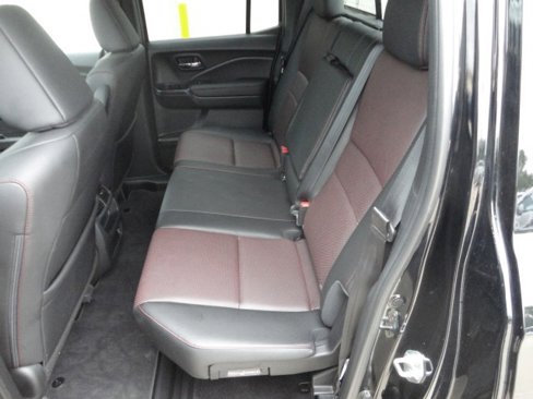 Used 2023 Honda Ridgeline Black Edition image 11