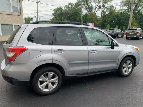 Used 2016 Subaru Forester 2.5i Premium image 5