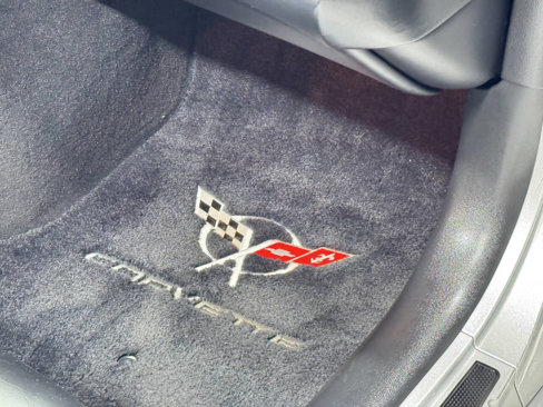 Used 2002 Chevrolet Corvette Convertible w/ Preferred Equipment Group2 image 31