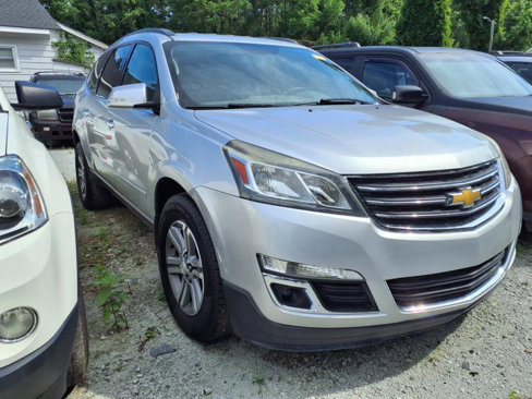 Used 2016 Chevrolet Traverse LT image 1