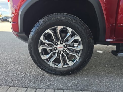 New 2026 GMC Canyon Denali image 31