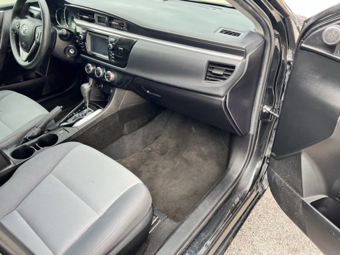 Used 2016 Toyota Corolla L image 16