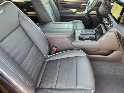 New 2026 GMC Sierra 2500 AT4X image 10