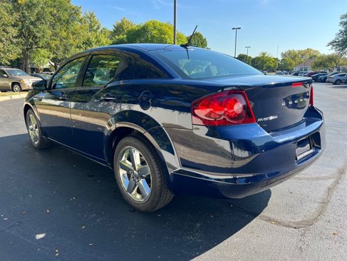 Used 2013 Dodge Avenger SXT w/ Cold Weather Group image 7