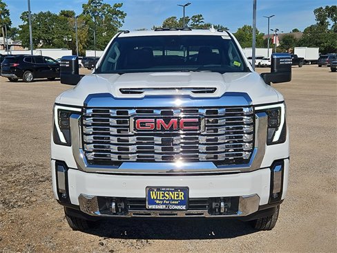New 2026 GMC Sierra 3500 Denali w/ Denali Reserve Package image 2