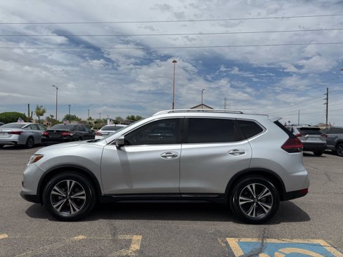 Used 2018 Nissan Rogue SL image 6